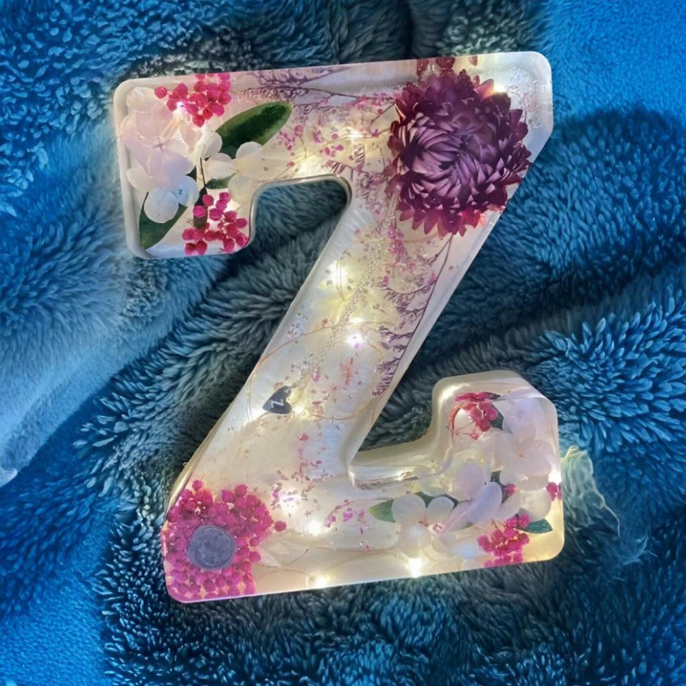 Kwiatowa Lampka LED z Żywicy Dekoracyjna Personalizowana Litera