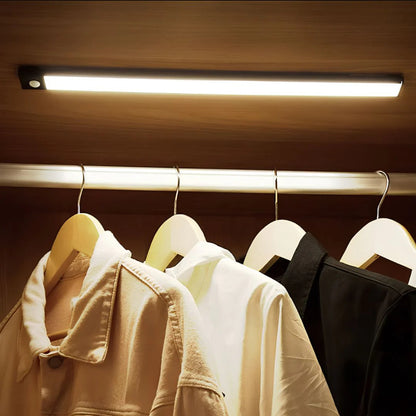 Lampada Sottopensile LED Sensore di Movimento per Mobili da Cucina