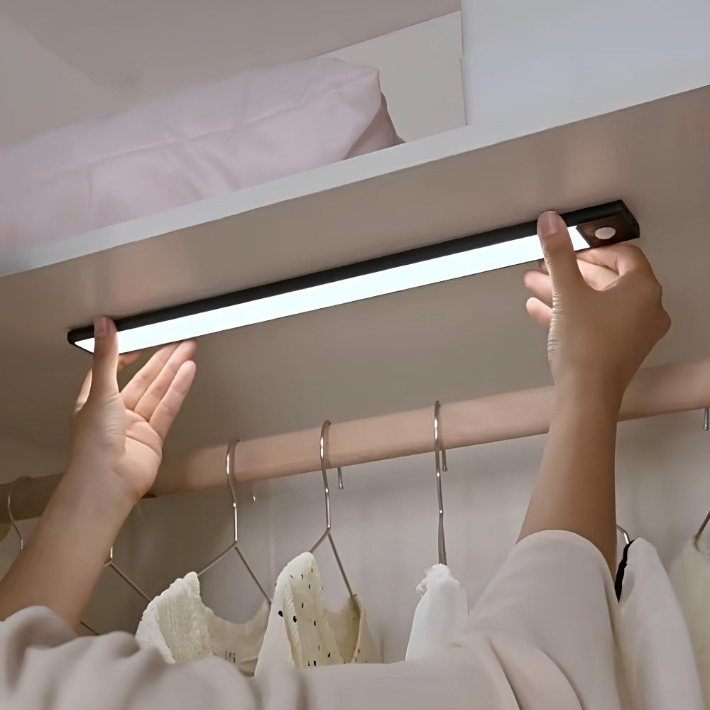 Lampada Sottopensile LED Sensore di Movimento per Mobili da Cucina