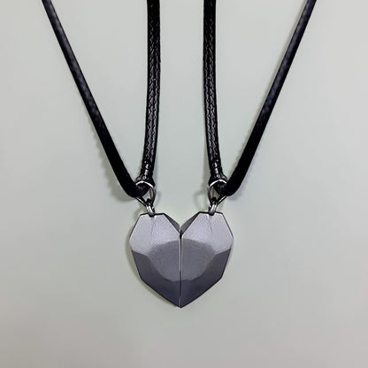 Collar Pareja Magnético Corazón Símbolo de Relación
