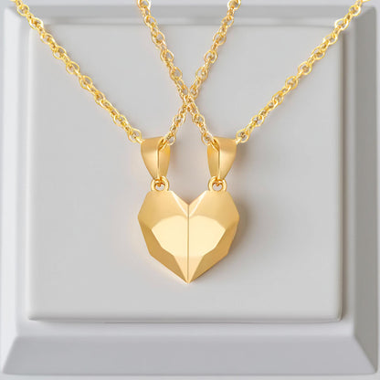 Collar Pareja Magnético Corazón Símbolo de Relación