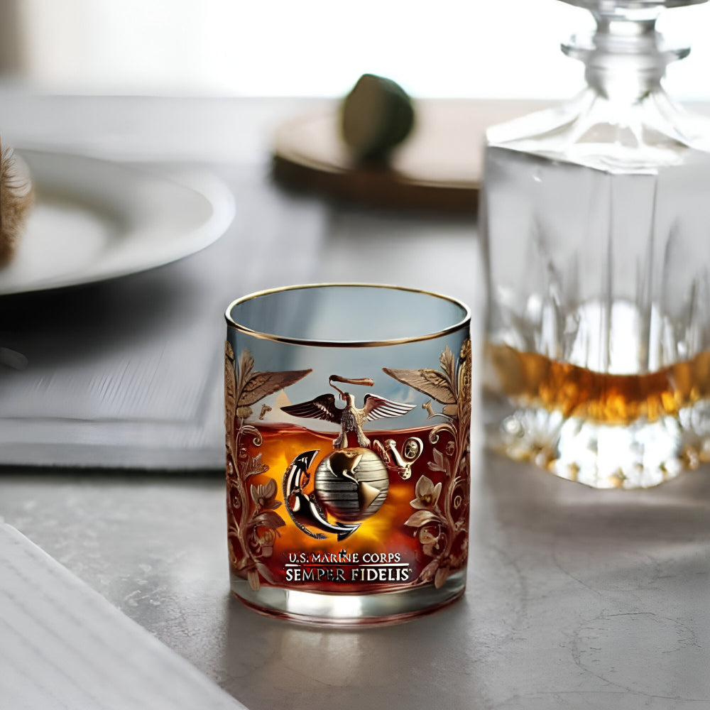 Bicchiere da Whisky in Vetro Soffiato con Motivo Militare
