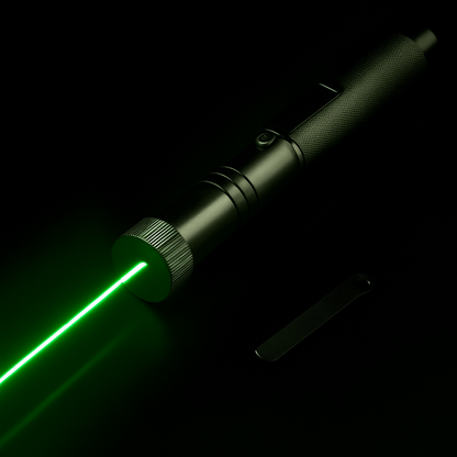 Wskaźnik Laserowy Hiking USB Regulacja Ogniska Metalowy